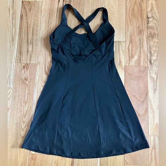 SHEIN Active Dress - Picture 7 of 9